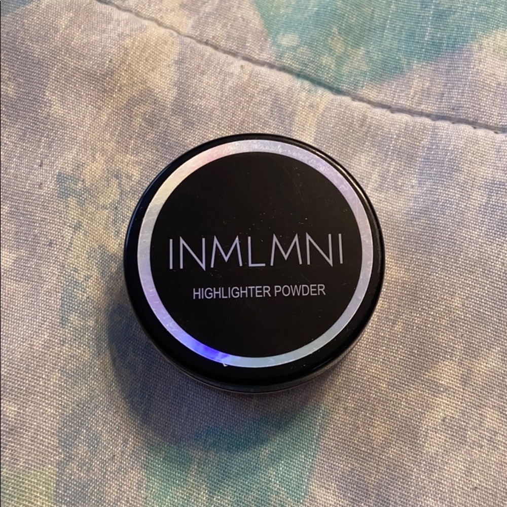 highlighter powder - Picture 4 of 4